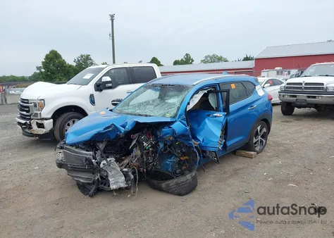 2018 Hyundai Tucson Limited z USA, uszkodzony, nr VIN KM8J3CA28JU711092